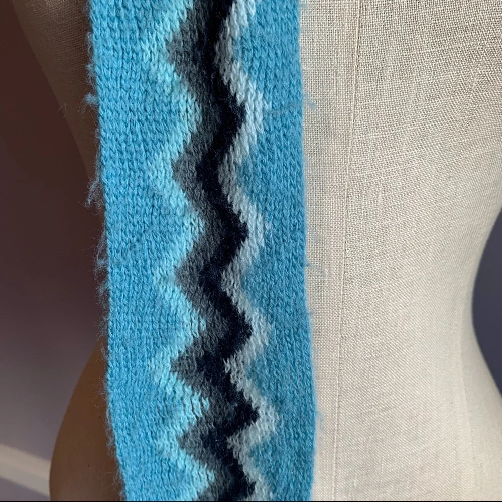 GAP blue stripe scarf & Preview green and black zig zag pattern extra long